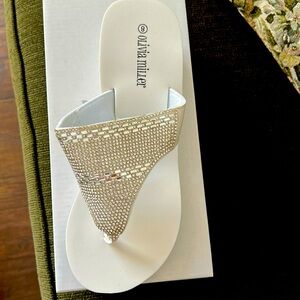 Women’s flip flops